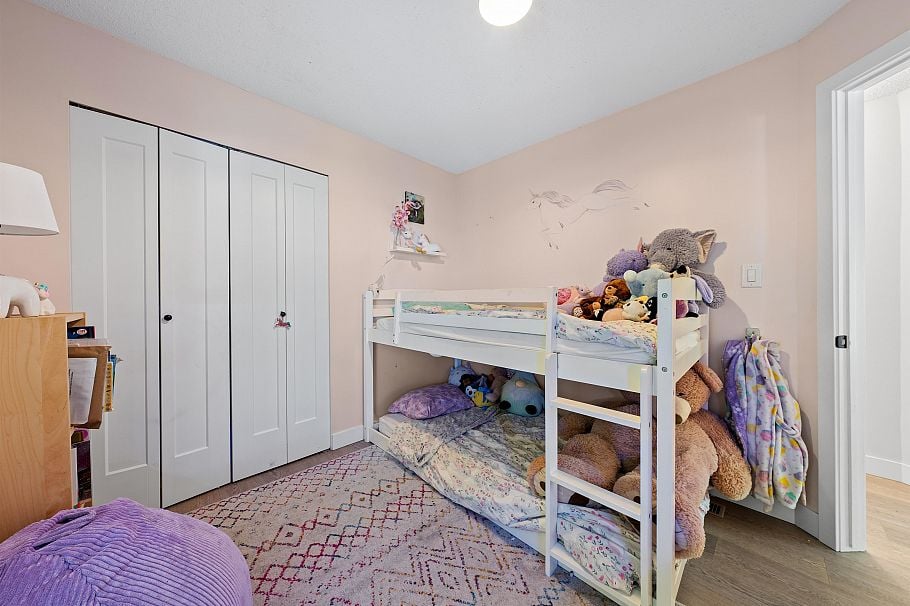3381 Flagstaff Place Vancouver, BC - 24