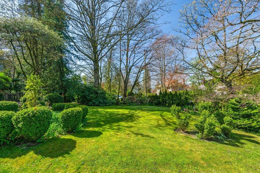 1650 Cedar Crescent Vancouver, BC - 10