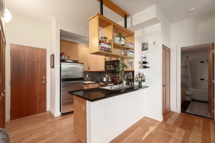 218 2515 Ontario Street Vancouver, BC - 8