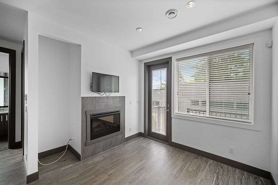 7493 Gatineau Place Vancouver, BC - 11