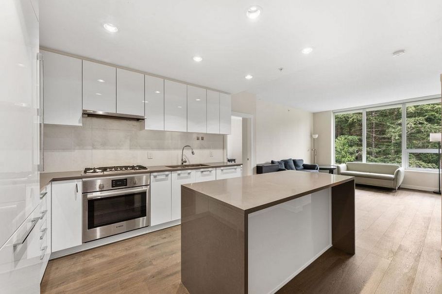 1107 3487 Binning Road Vancouver, BC - 7