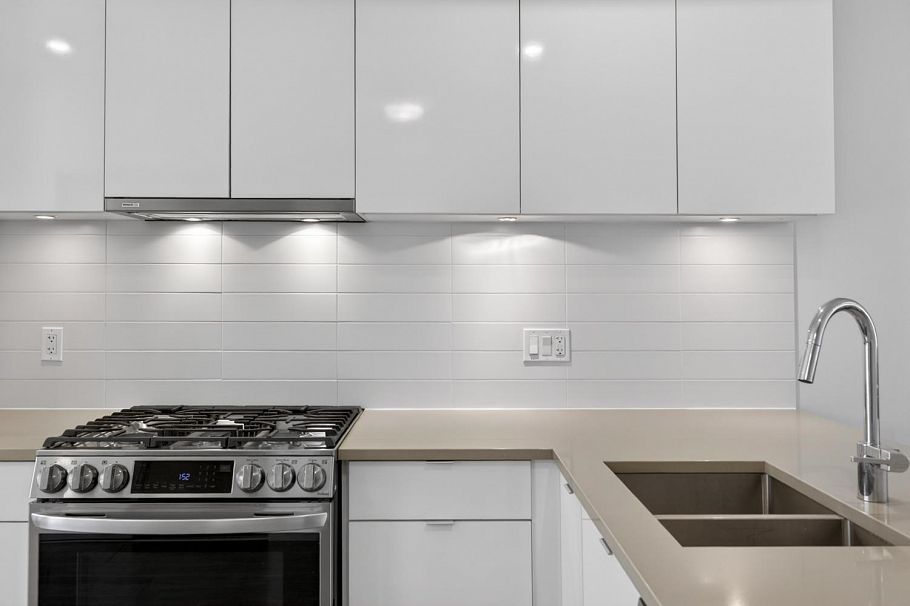 217 455 E 16th Avenue Vancouver, BC - 12