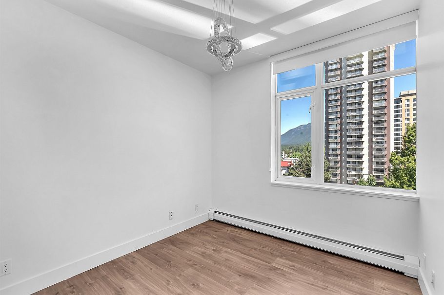 802 158 W 13th Street North Vancouver, BC - 18