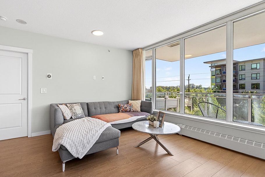 305 3281 E Kent Avenue North Vancouver, BC - 16