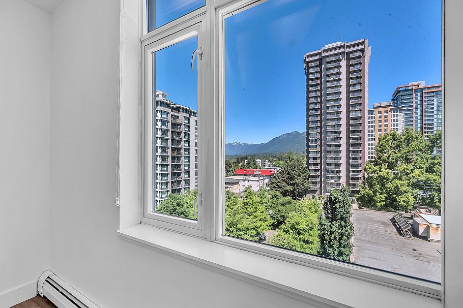 802 158 W 13th Street North Vancouver, BC - 20
