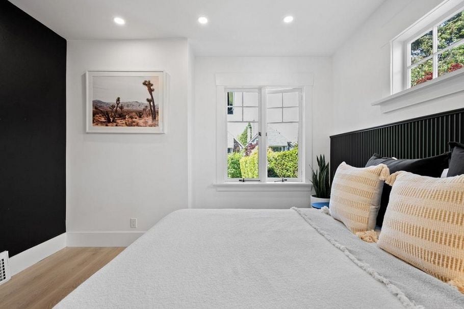 3392 W 8th Avenue Vancouver, BC - 19