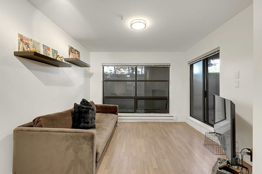 208 1106 Pacific Street Vancouver, BC - 3