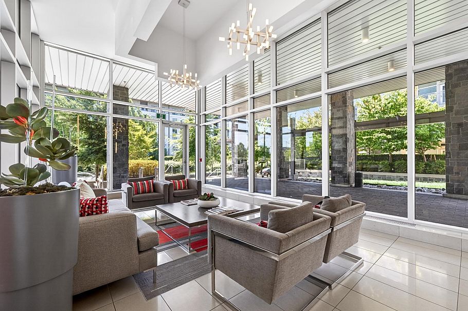 305 3281 E Kent Avenue North Vancouver, BC - 6