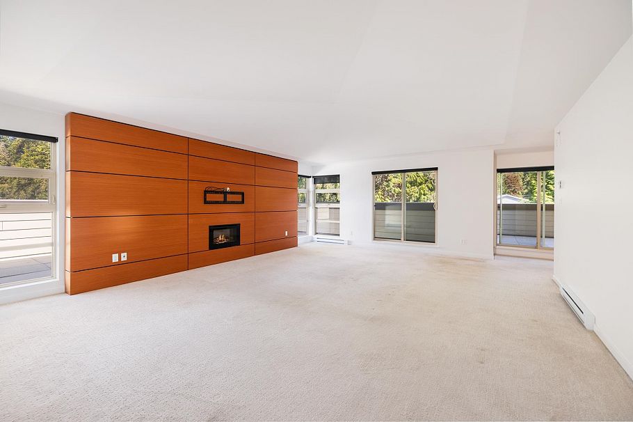 PH2 2832 Capilano Road North Vancouver, BC - 9