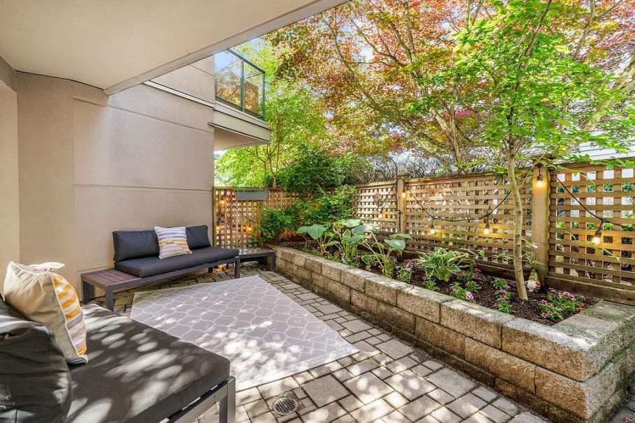 C2 332 Lonsdale Avenue North Vancouver, BC - 21