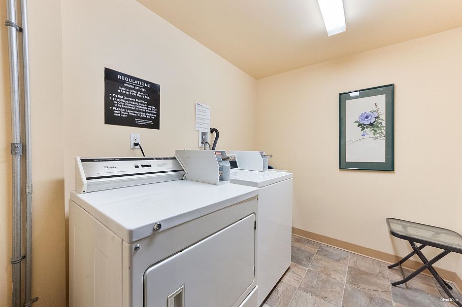 205 330 W 2nd Street North Vancouver, BC - 19