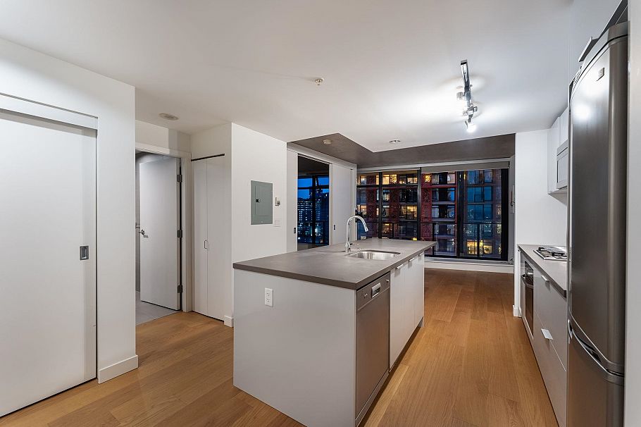 2408 108 W Cordova Street Vancouver, BC - 10