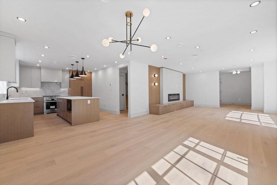 6841 Cypress Street Vancouver, BC - 2