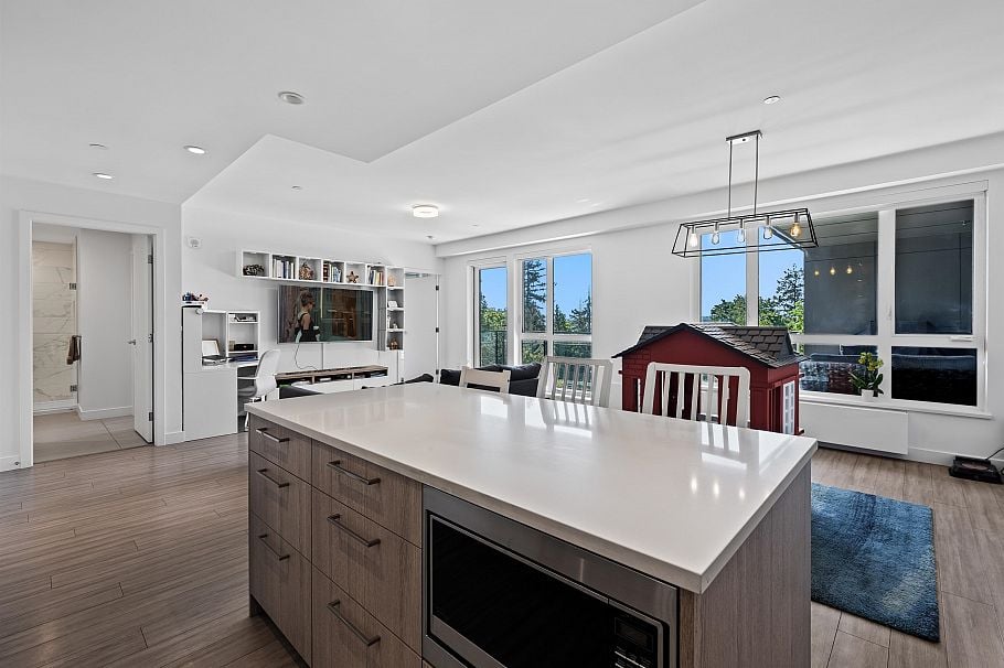 306 707 E 3rd Street North Vancouver, BC - 10