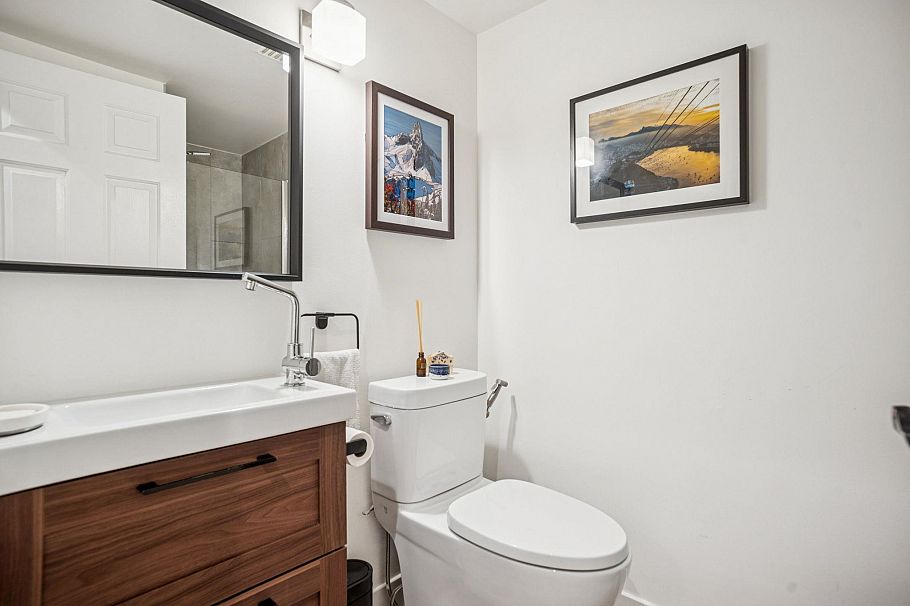 305 688 E 16th Avenue Vancouver, BC - 14