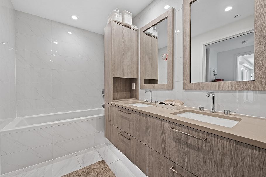 306 707 E 3rd Street North Vancouver, BC - 20