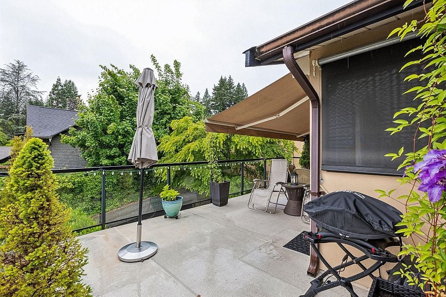 3491 St. Georges Avenue North Vancouver, BC - 34