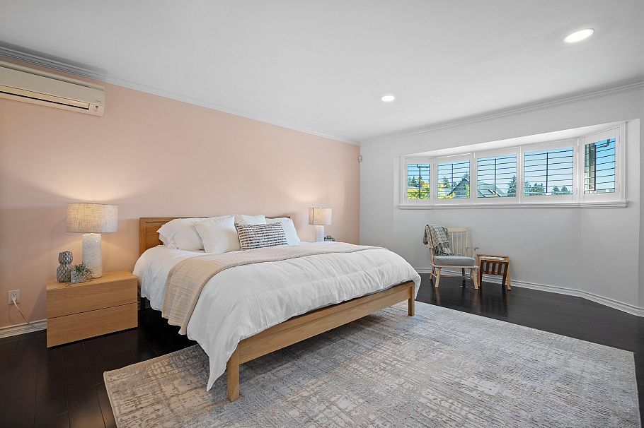 917 Wavertree Road North Vancouver, BC - 23