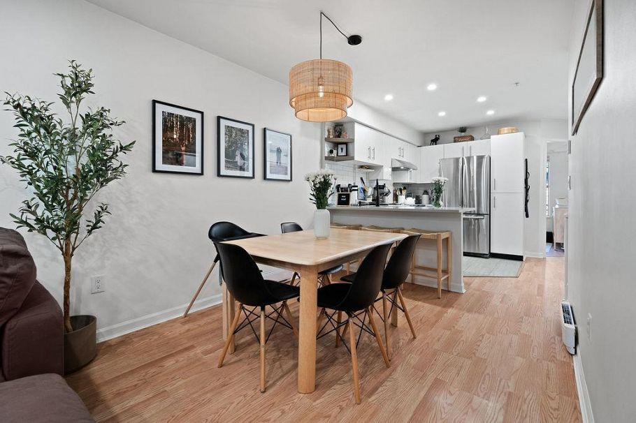 C2 332 Lonsdale Avenue North Vancouver, BC - 7