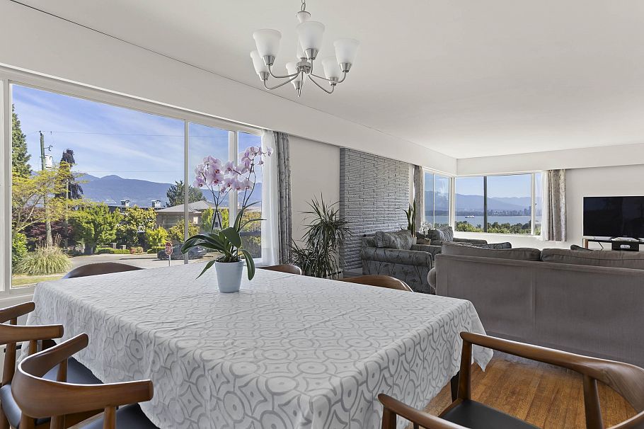 4514 Bellevue Drive Vancouver, BC - 20