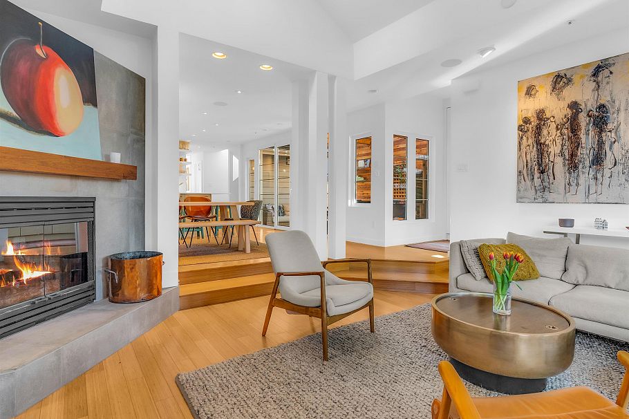 420 W 17th Avenue Vancouver, BC - 4