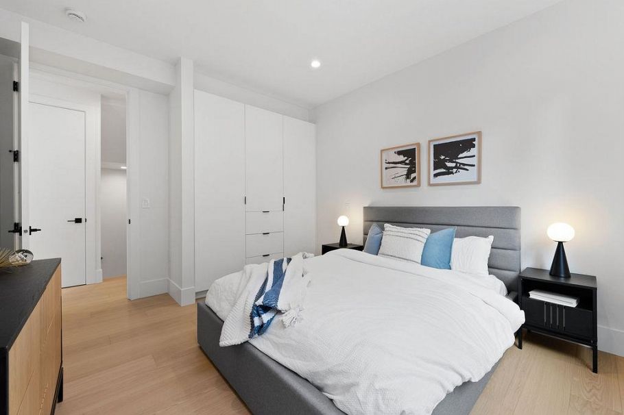 1 6318 Sophia Street Vancouver, BC - 26