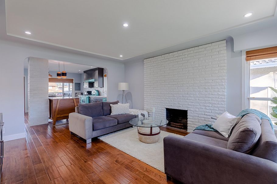 2951 Venables Street Vancouver, BC - 3
