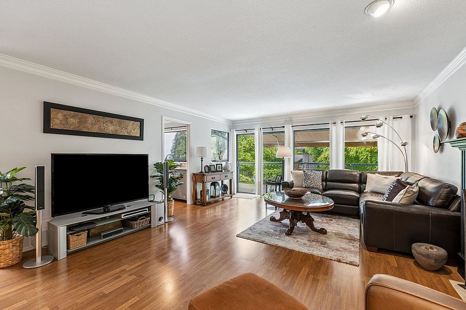 3491 St. Georges Avenue North Vancouver, BC - 8
