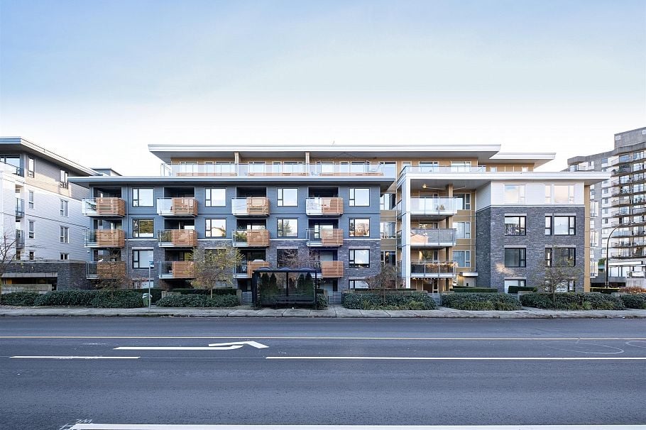 209 221 E 3rd Street North Vancouver, BC - 25