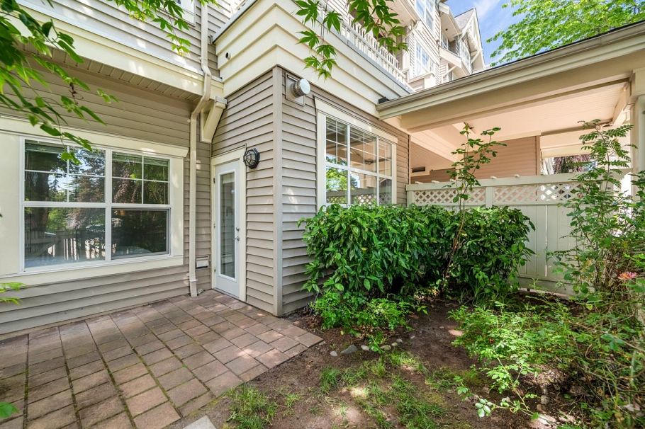 113 960 Lynn Valley Road Vancouver, BC - 19