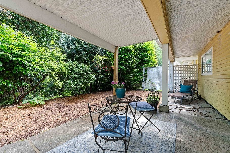 3381 Flagstaff Place Vancouver, BC - 35