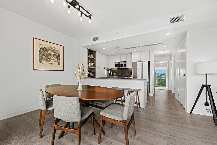 807 1401 Hunter Street North Vancouver, BC - 20