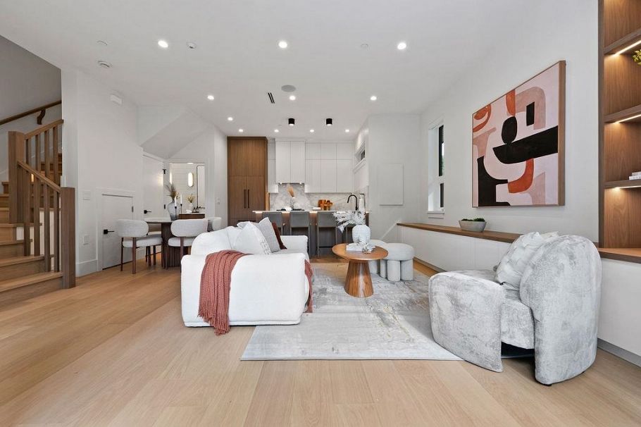1 6318 Sophia Street Vancouver, BC - 6