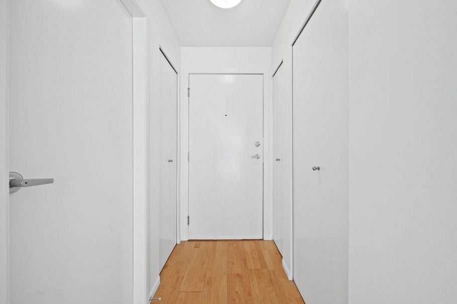 306 124 W 3rd Street North Vancouver, BC - 16