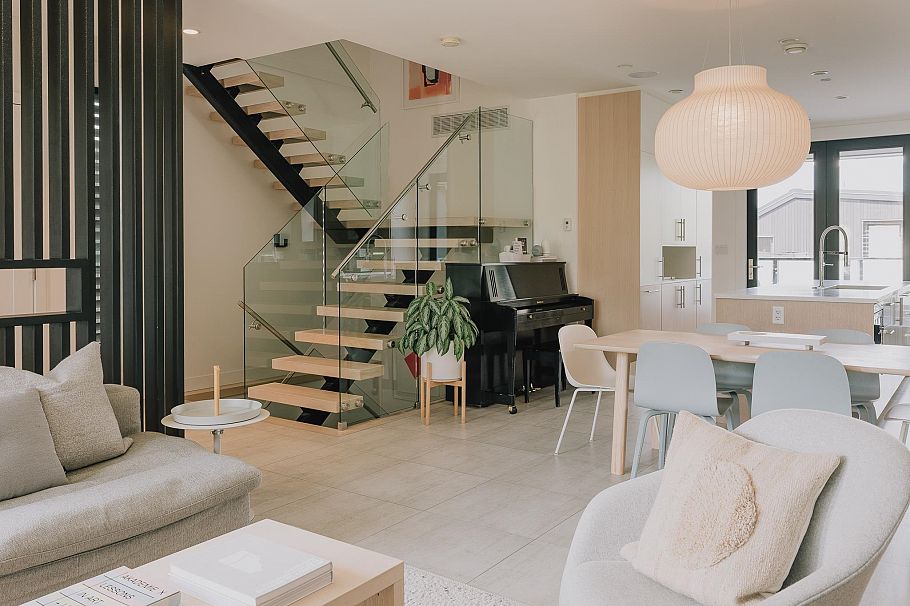 2913 Trinity Street Vancouver, BC - 11