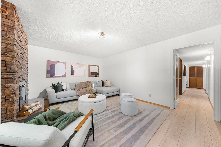 2297 Bowser Avenue North Vancouver, BC - 34