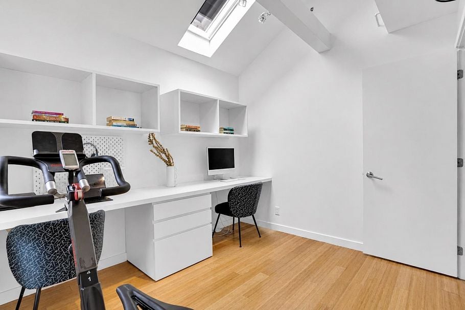 420 W 17th Avenue Vancouver, BC - 22
