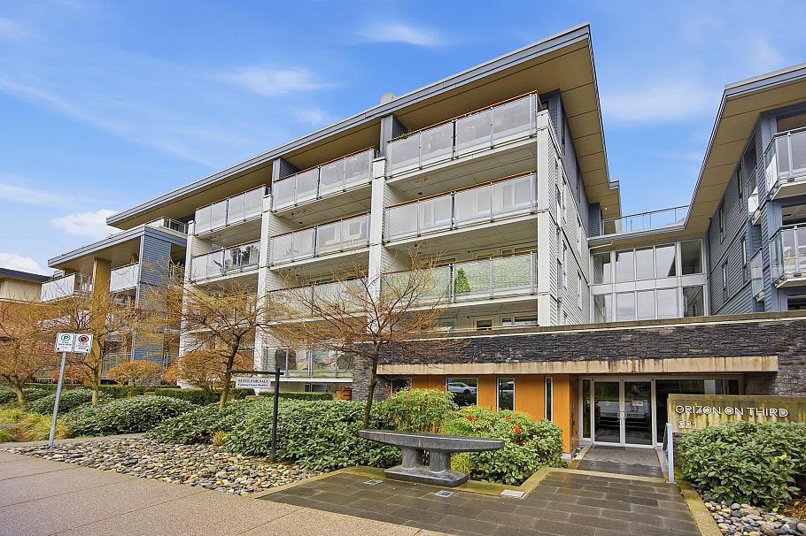 209 221 E 3rd Street North Vancouver, BC - 24