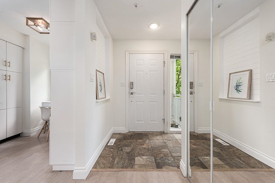 8431 Jellicoe Street Vancouver, BC - 11