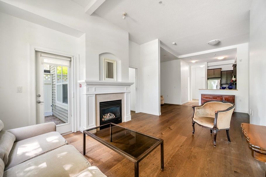 113 960 Lynn Valley Road Vancouver, BC - 6