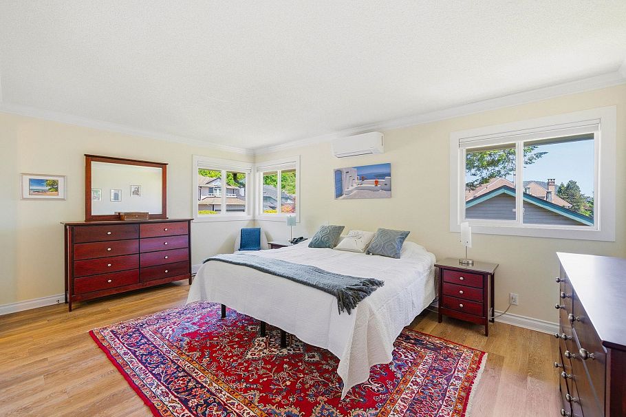4015 Cummins Place North Vancouver, BC - 20