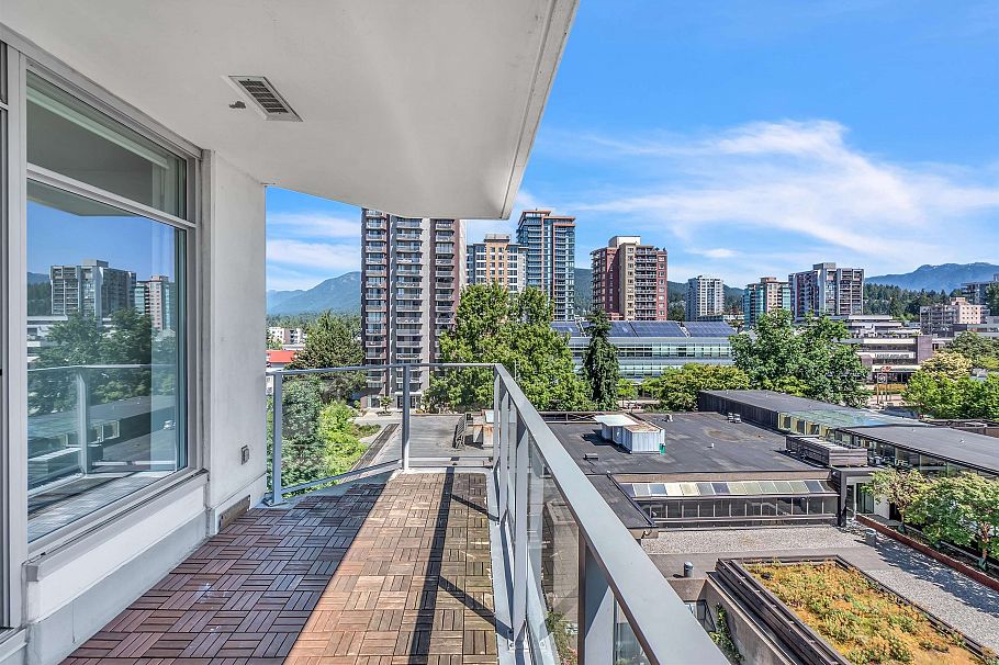 802 158 W 13th Street North Vancouver, BC - 31