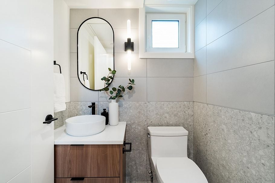 122 1552 E 3rd Avenue Vancouver, BC - 35