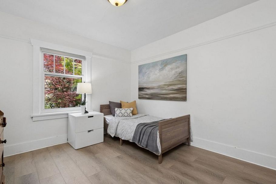 1255 E 23rd Avenue Vancouver, BC - 17