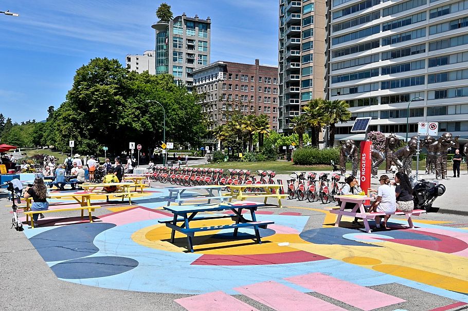 601 1575 Beach Avenue Vancouver, BC - 36