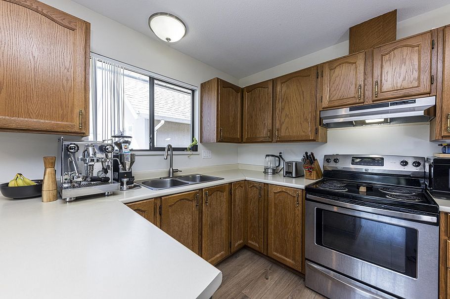 239 E 20th Street North Vancouver, BC - 13
