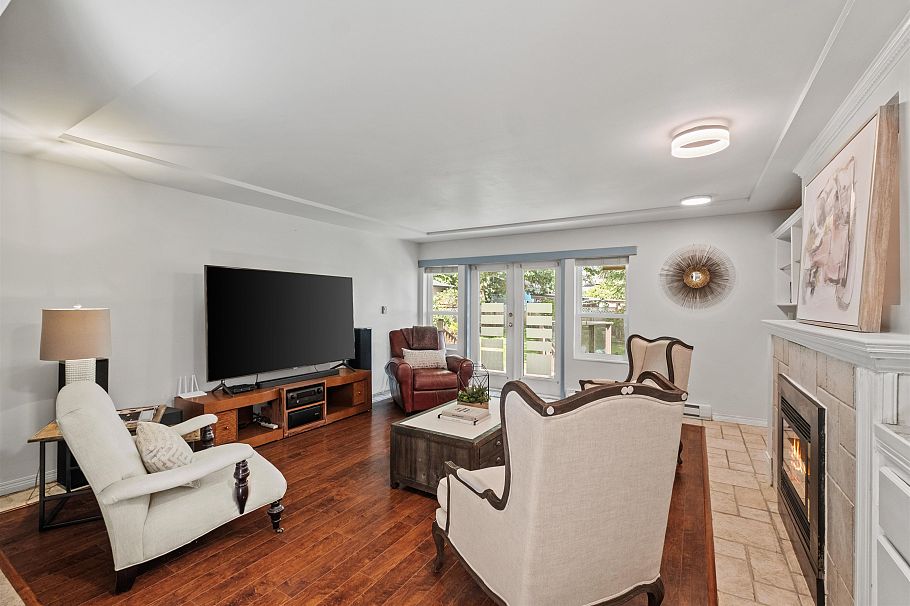 2808 Eastern Avenue North Vancouver, BC - 10