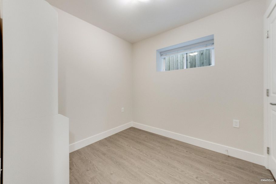3582 Franklin Street Vancouver, BC - 25
