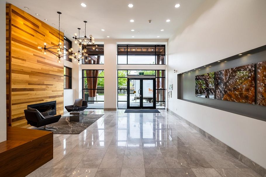 515 2665 Mountain Highway North Vancouver, BC - 26