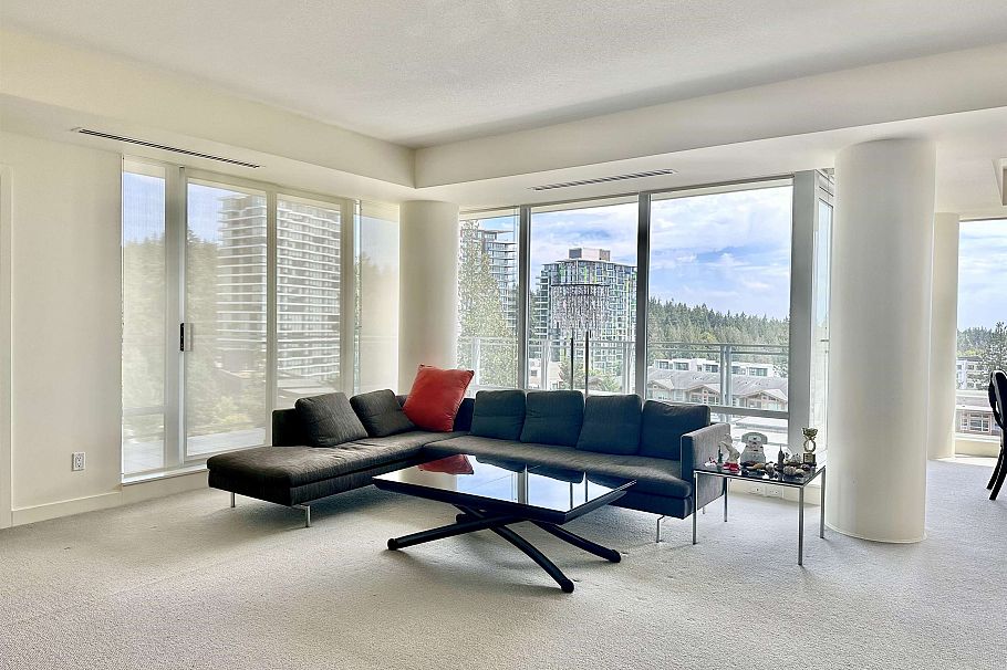 801 5838 Berton Avenue Vancouver, BC - 1